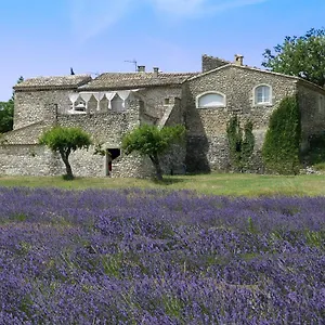 https://la-ferme-les-eybrachas.hotels-rhonealpes.com